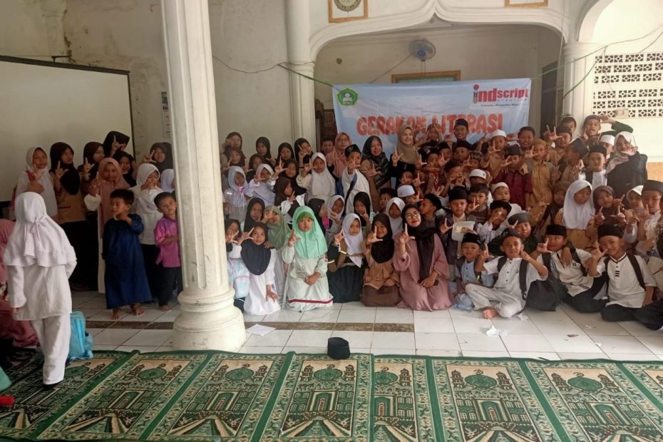 Gerakan Literasi “Together Goes to School” di Yayasan IMTAQ Bandung