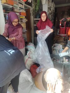Bank Sampah Naisar Forest Garden
